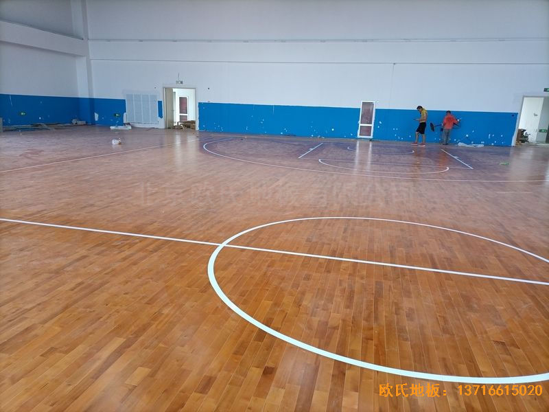 ���K���w����·�W(xu��)У�\��ľ�ذ尲�b����